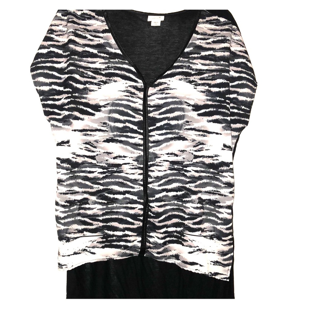NWOT Sz L Blouse